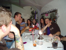 monis_bar_20120108_1250656457