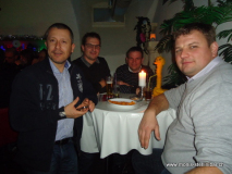 monis_bar_20120108_1984020653