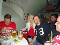 monis_bar_20120108_2051432429