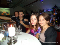monis_bar_20120625_1300153895