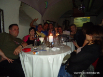 monis_bar_20120625_1850987505