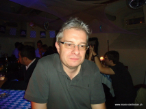 monis_bar_20121027_1995609247