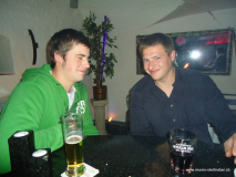 monis_bar_20121126_1864020111