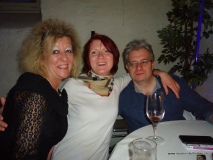monis_bar_20130320_1671217453