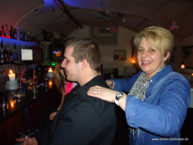 monis_bar_20130320_1803788235