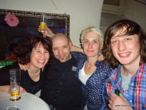monis_bar_20130320_1824984211