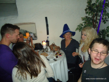 monis_bar_20130320_2005113406
