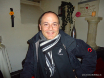 monis_bar_20130320_2012865994