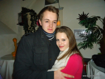 monis_bar_20130320_2041107892