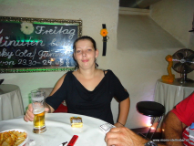 monis_bar_20130916_1723552629