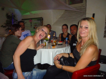monis_bar_20130916_2060282903