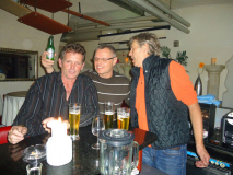 monis_bar_20131112_1210207006