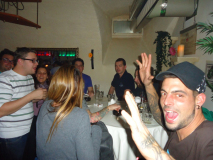 monis_bar_20131112_1507365372