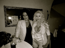 monis_bar_20131112_1603127212
