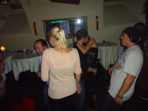 monis_bar_20131112_1786197539