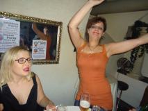 monis_bar_20131112_2098845762